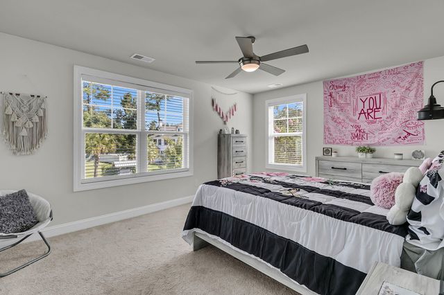 2666 Park West Boulevard, Mount Pleasant, SC 29466