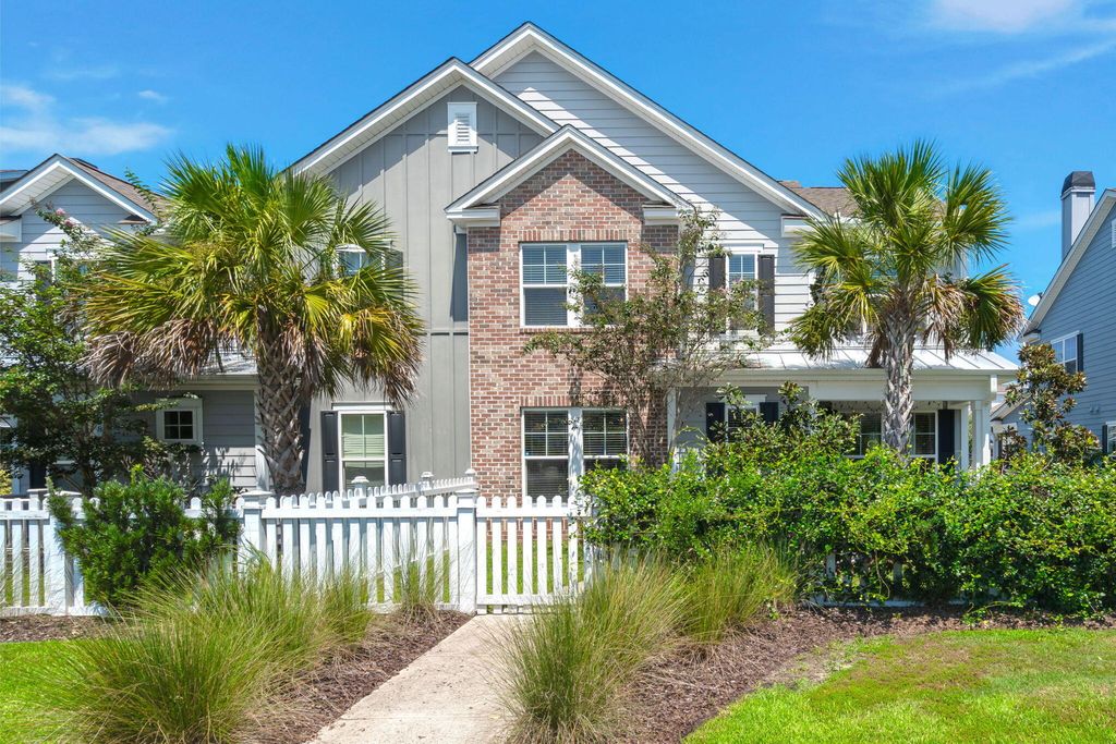 2666 Park West Boulevard, Mount Pleasant, SC 29466