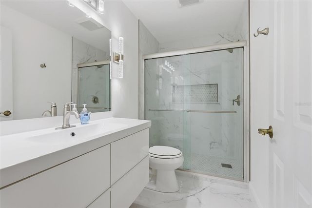 966 HELMSLEY COURT 100, Lake Mary, FL 32746