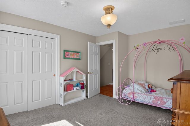 500 Mallee Court, Clayton, OH 45315