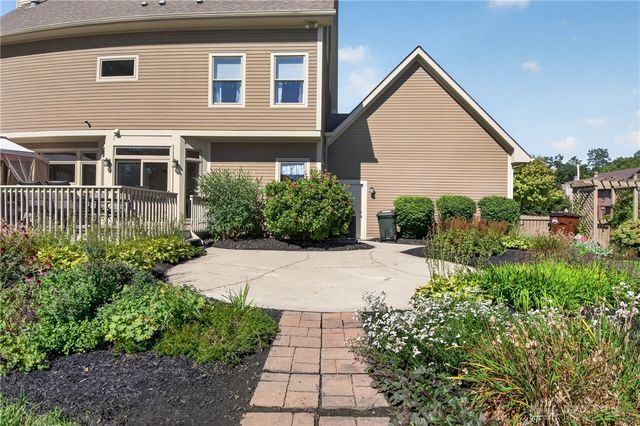500 Mallee Court, Clayton, OH 45315