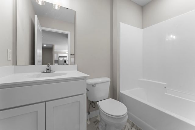2702 Rushmore Road, Hastings, MN 55033