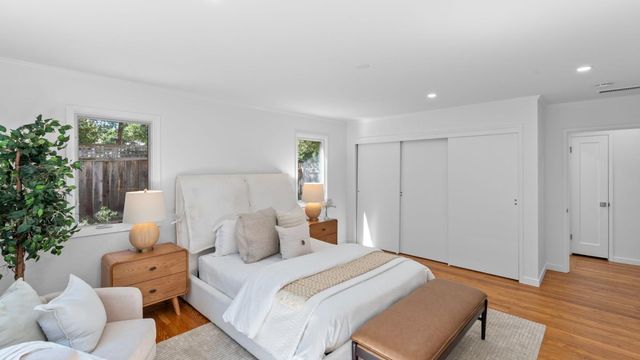 2 Burnham Court, San Carlos, CA 94070