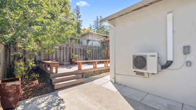 2 Burnham Court, San Carlos, CA 94070