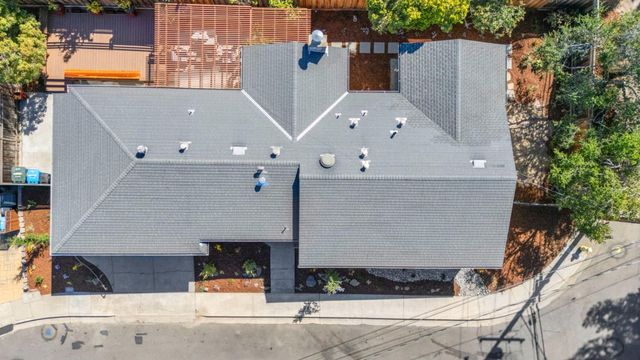 2 Burnham Court, San Carlos, CA 94070