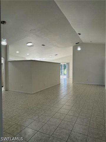 21565 Windham RUN, Estero, FL 33928