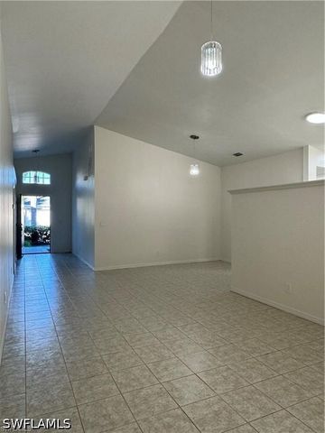 21565 Windham RUN, Estero, FL 33928