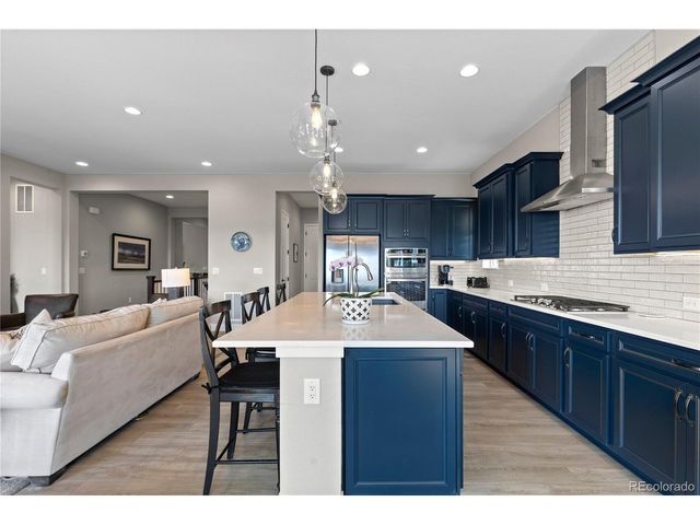 7129 Canyonpoint Rd, Castle Pines, CO 80108