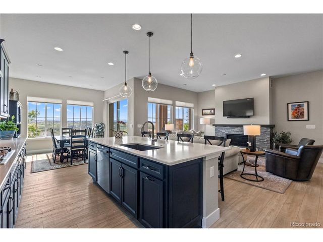 7129 Canyonpoint Rd, Castle Pines, CO 80108