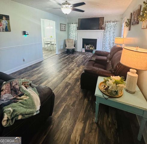 105 Skyline Boulevard, Lyons, GA 30436