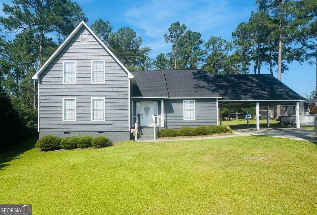 105 Skyline Boulevard, Lyons, GA 30436