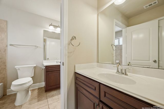 322 Eugene Sasser, San Antonio, TX 78260