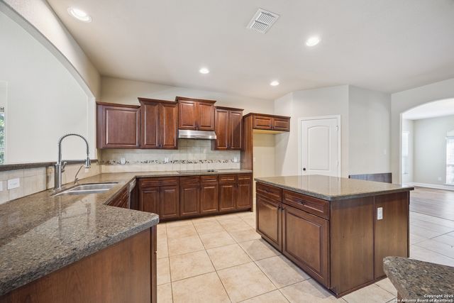 322 Eugene Sasser, San Antonio, TX 78260