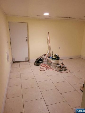 71 Teaneck Road, Ridgefield Park, NJ 07660