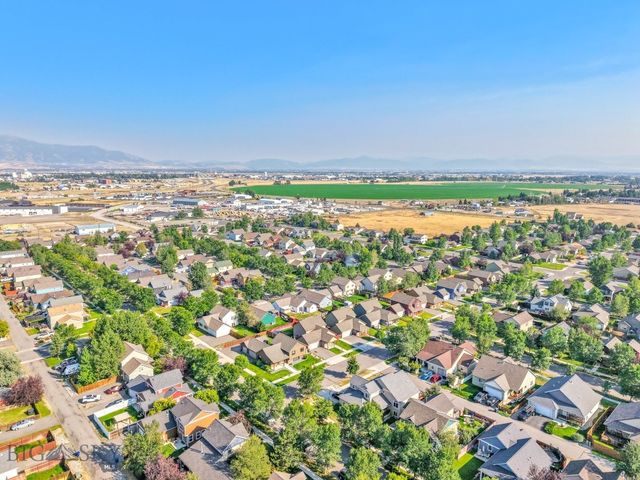 250 Jackson Lane, Belgrade, MT 59714