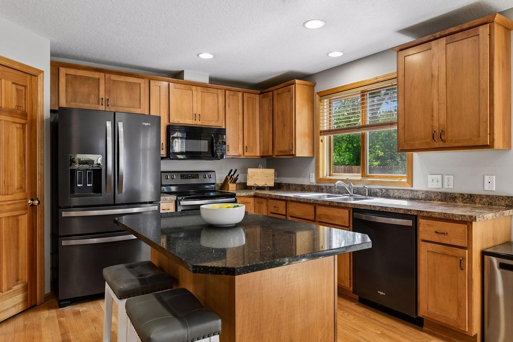 4934 Baker Road, Minnetonka, MN 55343 — photo 3