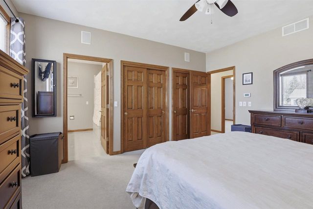 4207 N TIGERLILY DRIVE, Appleton, WI 54913