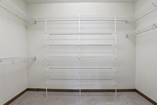 4207 N TIGERLILY DRIVE, Appleton, WI 54913