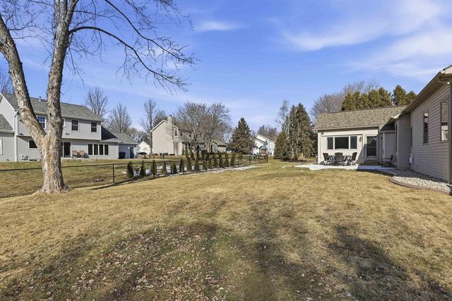 4207 N TIGERLILY DRIVE, Appleton, WI 54913