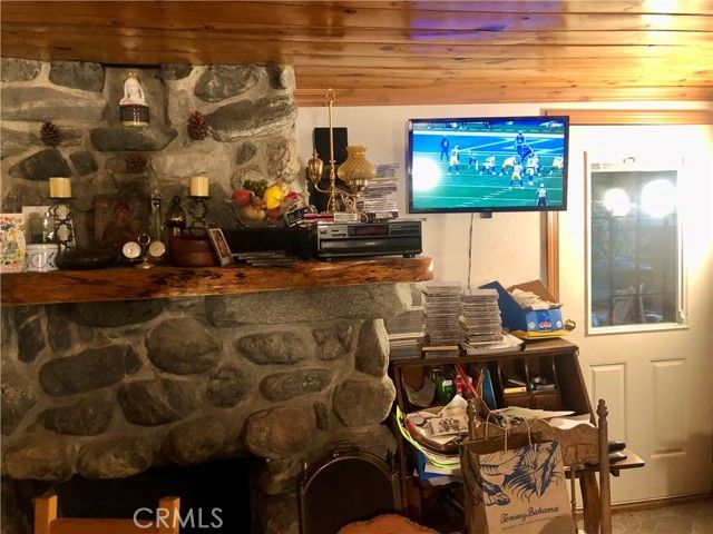 9112 Torrey Pines Road, Forest Falls, CA 92339