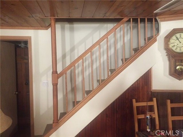 9112 Torrey Pines Road, Forest Falls, CA 92339