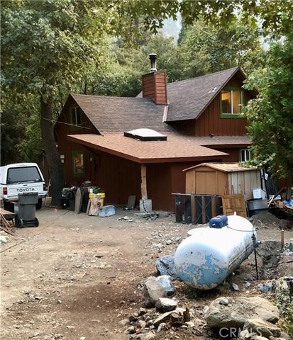 9112 Torrey Pines Road, Forest Falls, CA 92339