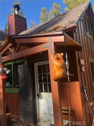 9112 Torrey Pines Road, Forest Falls, CA 92339