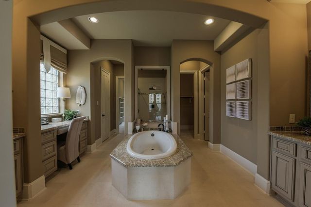 5218 Alden Springs Boulevard, Sugar Land, TX 77479