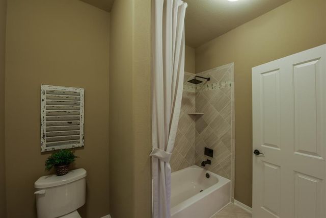 5218 Alden Springs Boulevard, Sugar Land, TX 77479