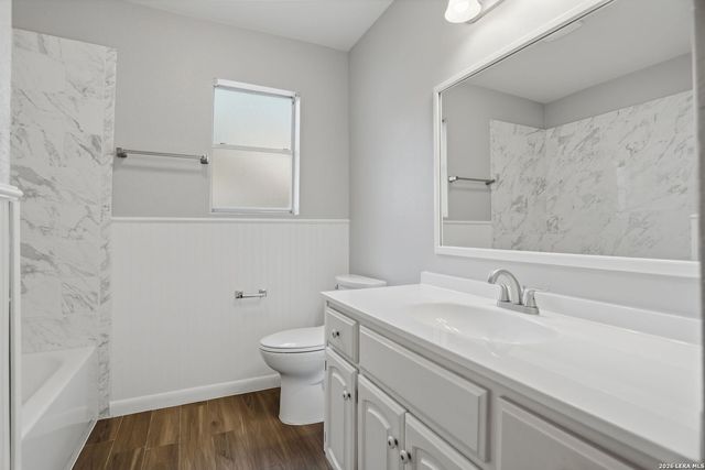 303 CASTLE CT, Converse, TX 78109