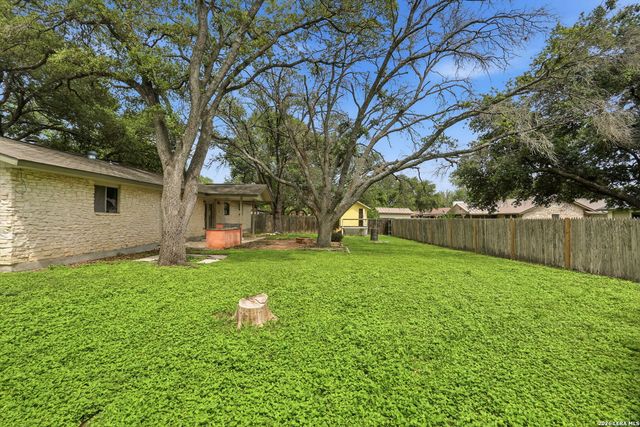 303 CASTLE CT, Converse, TX 78109