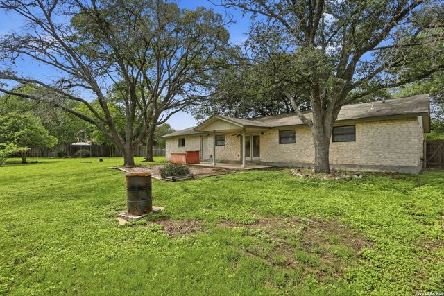 303 CASTLE CT, Converse, TX 78109
