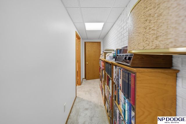 810 Heatherwood Drive, Fremont, NE 68025