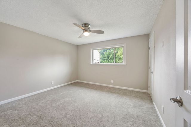 1306 Rolling Oaks Drive, Rogers, AR 72756
