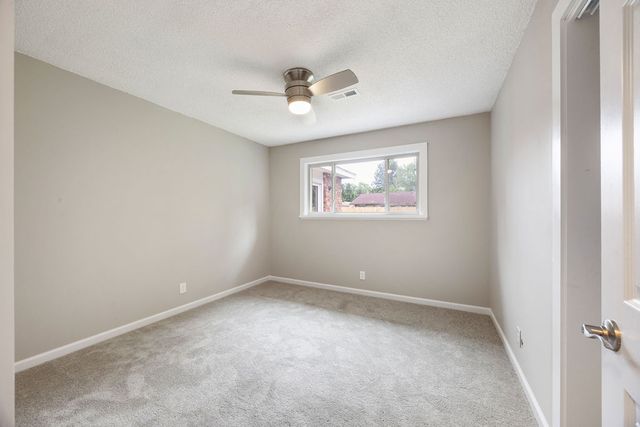 1306 Rolling Oaks Drive, Rogers, AR 72756