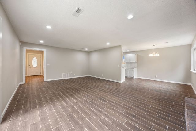 1306 Rolling Oaks Drive, Rogers, AR 72756