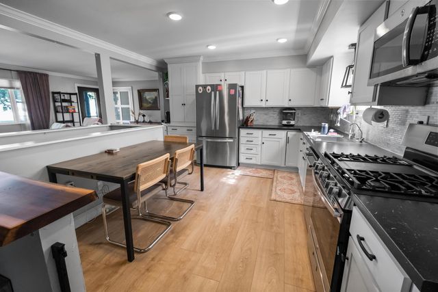 7564 New Albany Condit Road, New Albany, OH 43054
