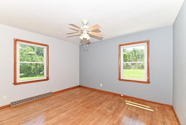 W156N8008 Pilgrim ROAD, Menomonee Falls, WI 53051