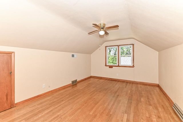 W156N8008 Pilgrim ROAD, Menomonee Falls, WI 53051
