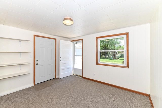W156N8008 Pilgrim ROAD, Menomonee Falls, WI 53051