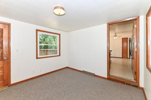 W156N8008 Pilgrim ROAD, Menomonee Falls, WI 53051
