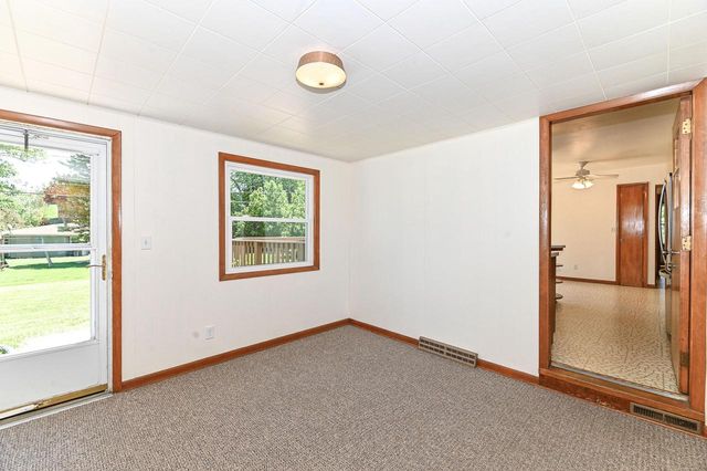 W156N8008 Pilgrim ROAD, Menomonee Falls, WI 53051