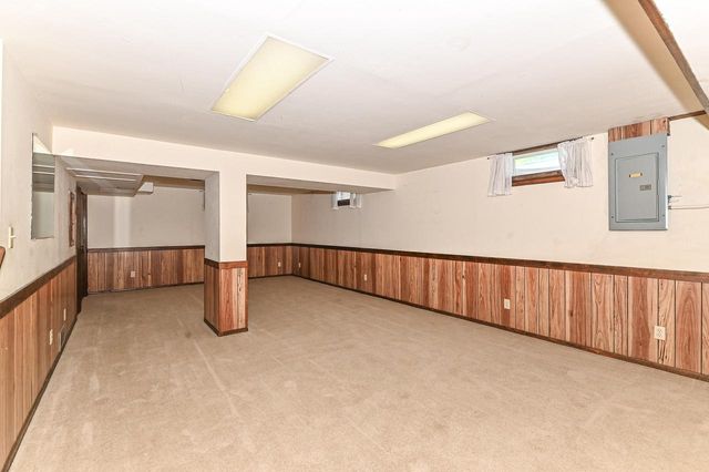 W156N8008 Pilgrim ROAD, Menomonee Falls, WI 53051