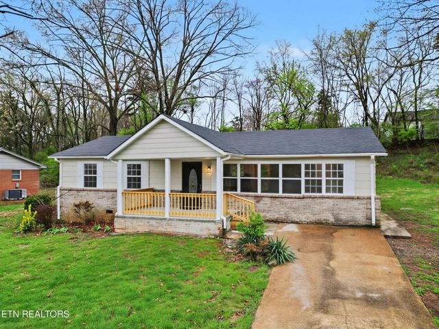 5503 Scenicwood Rd, Knoxville, TN 37912