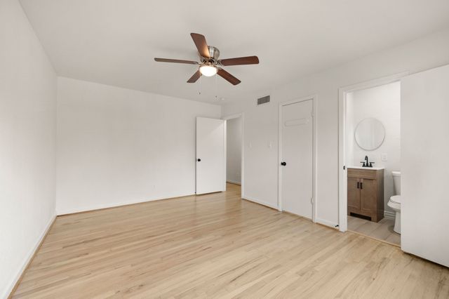 308 Wanda Way, Hurst, TX 76053