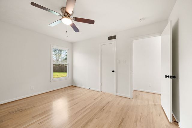 308 Wanda Way, Hurst, TX 76053