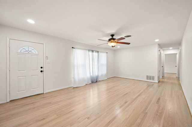 308 Wanda Way, Hurst, TX 76053