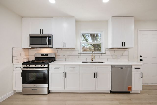 308 Wanda Way, Hurst, TX 76053