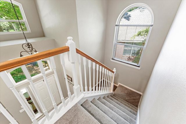 50 N Hollylaurel Circle, The Woodlands, TX 77382