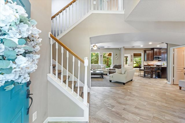 50 N Hollylaurel Circle, The Woodlands, TX 77382